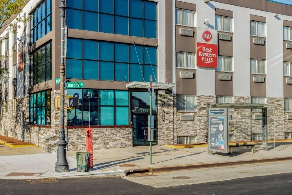 Best Western Plus Brooklyn Bay Hotel image 12